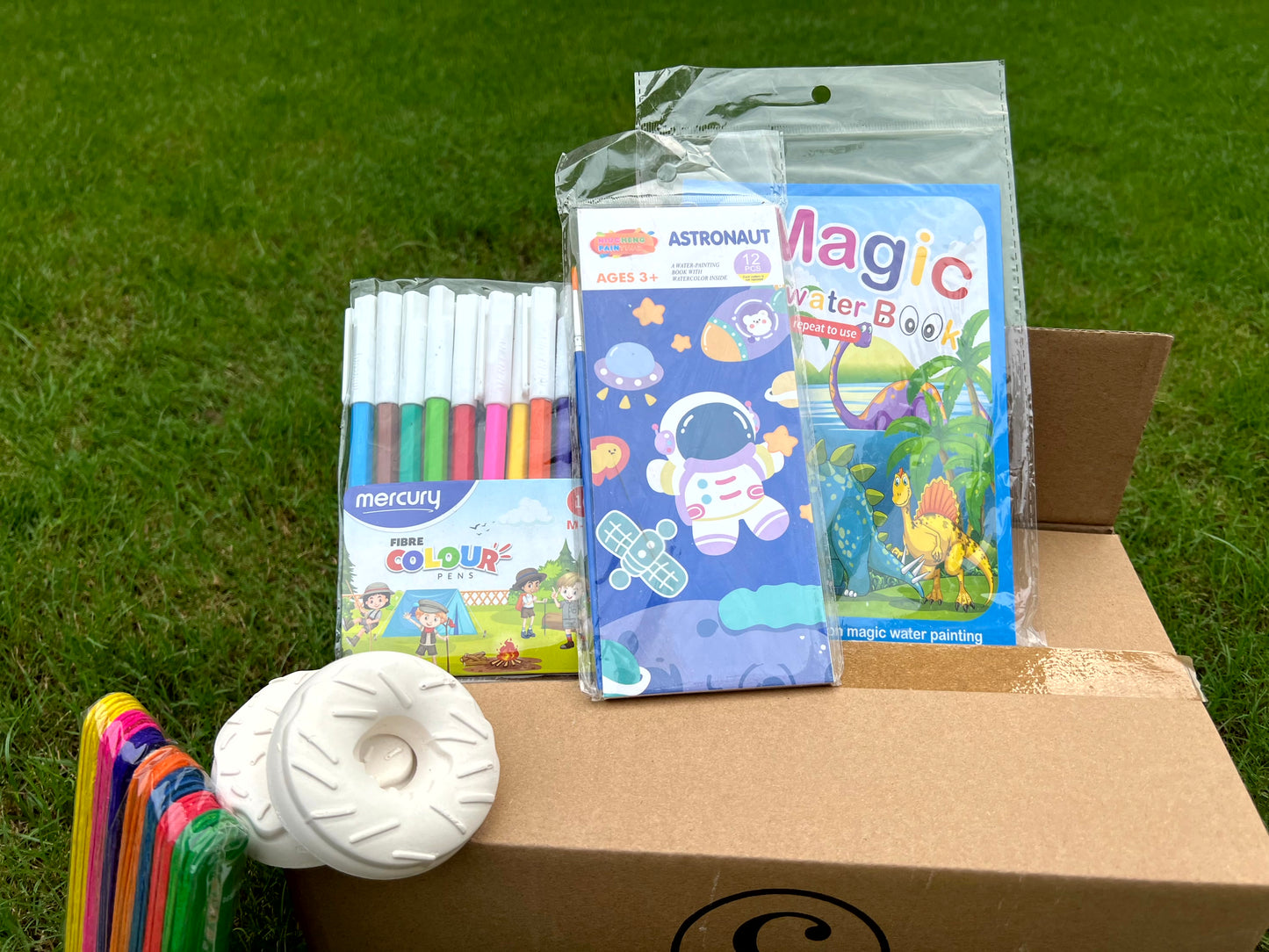 Creative Minds Art & Craft Bundle